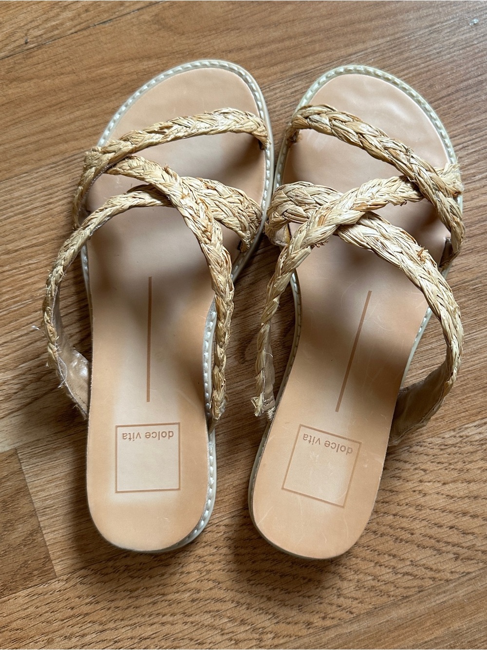 Dolce Vita Natural Braided Strap Slide Sandals EXCELLENT condition